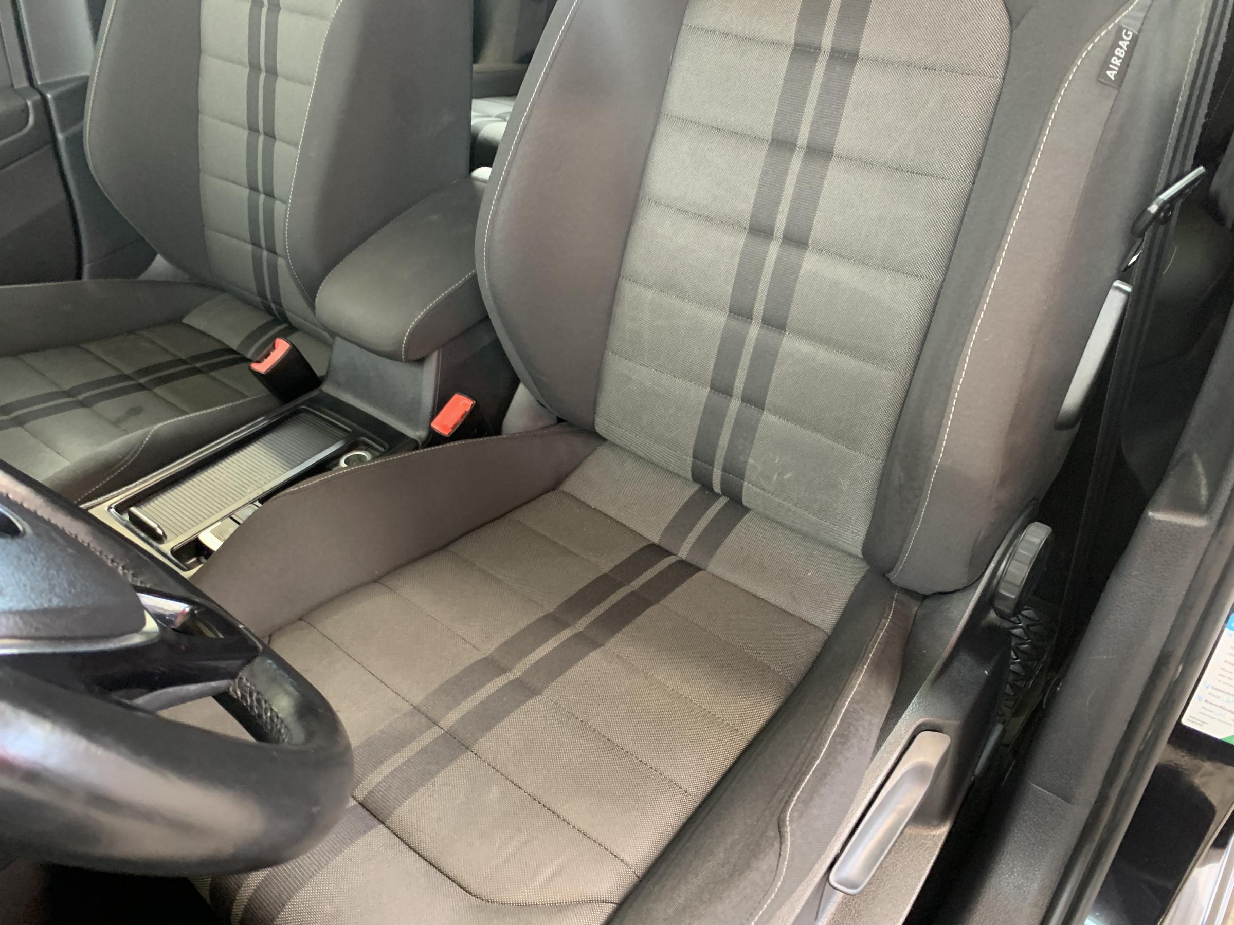 Volkswagen Golf, 2013 - pohled č. 9