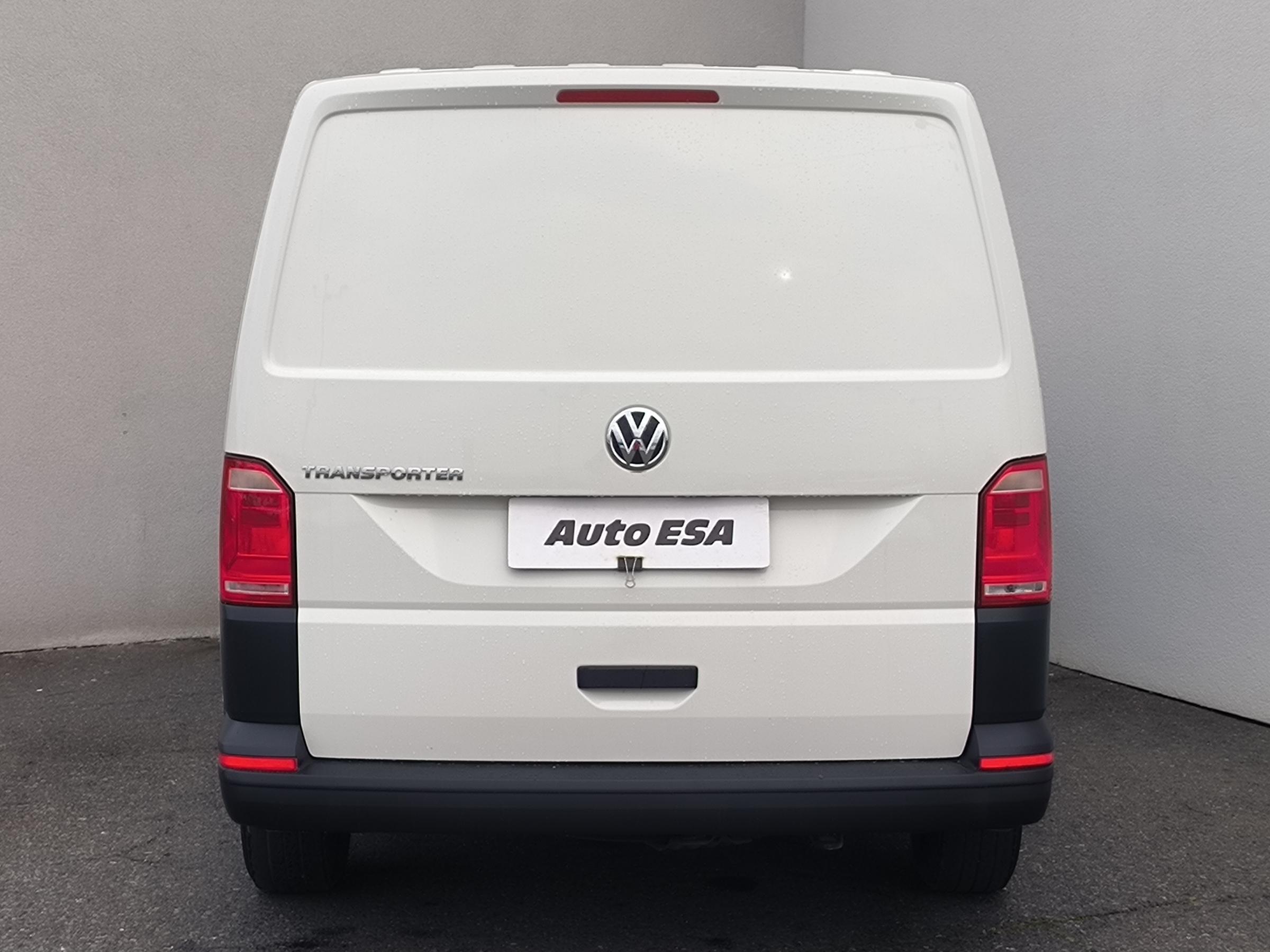 Volkswagen Transporter, 2018 - pohled č. 5