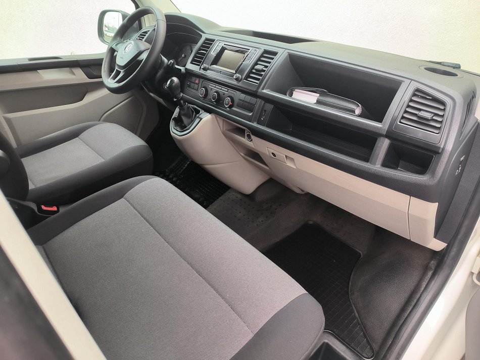 Volkswagen Transporter 2.0TDi 