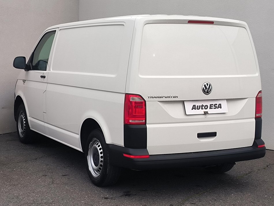 Volkswagen Transporter 2.0TDi 