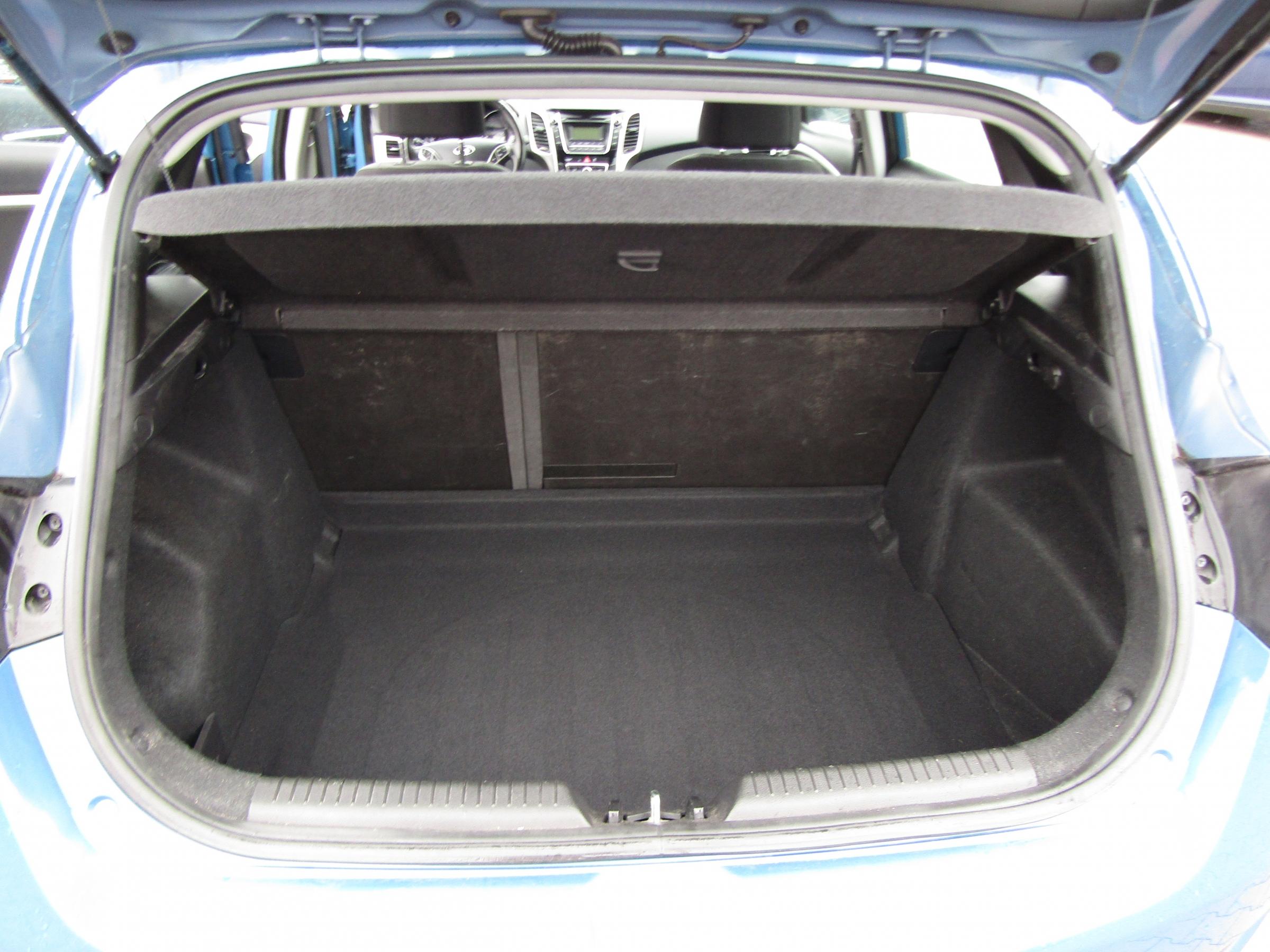 Hyundai i30, 2012 - pohled č. 7