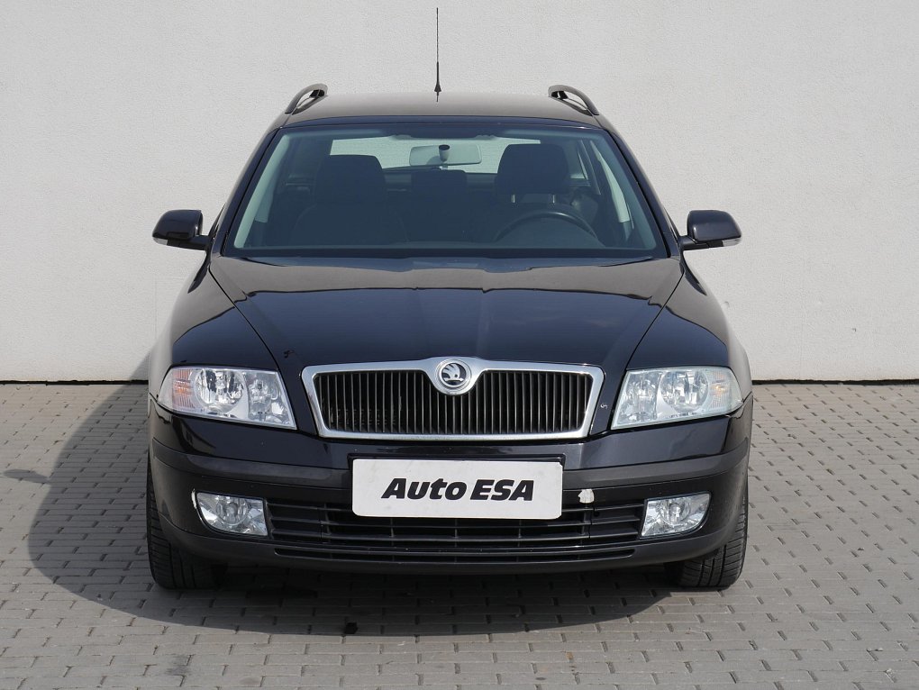Škoda Octavia II 1.6MPi Ambiente