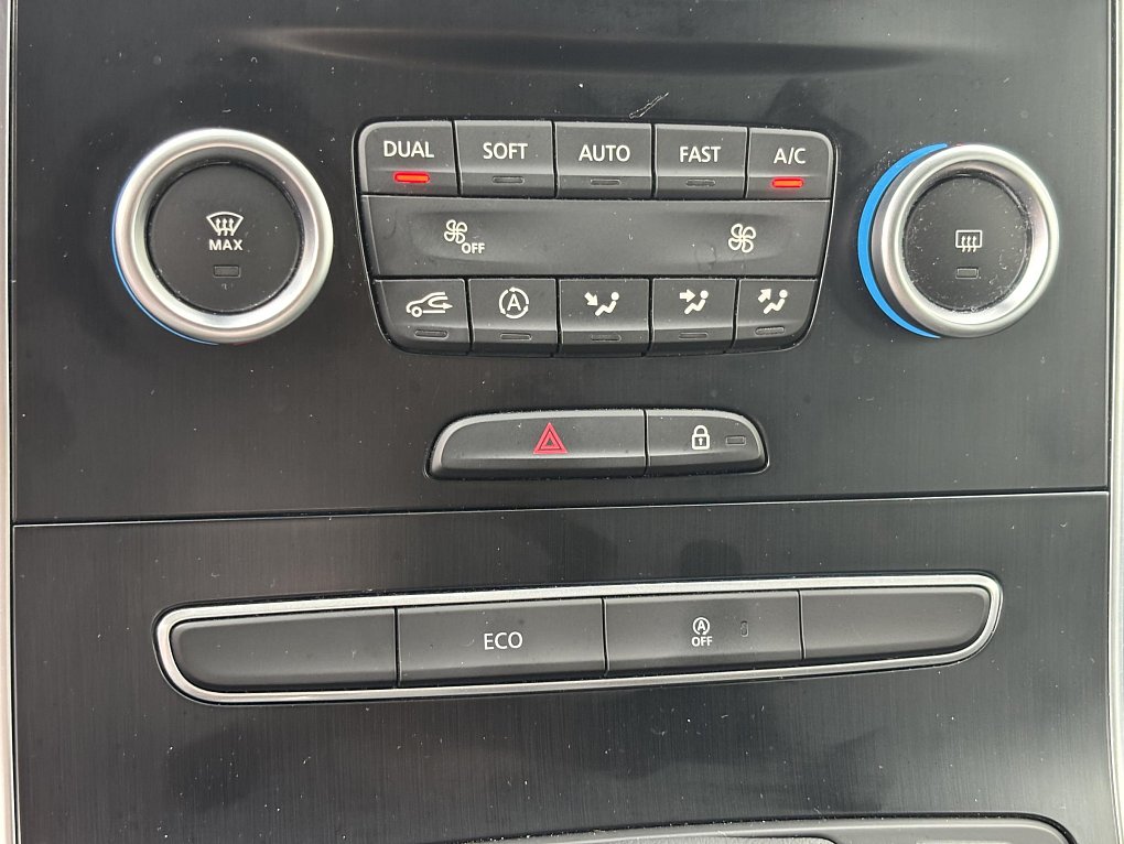 Renault Scénic 1.3TCe Initiale Paris