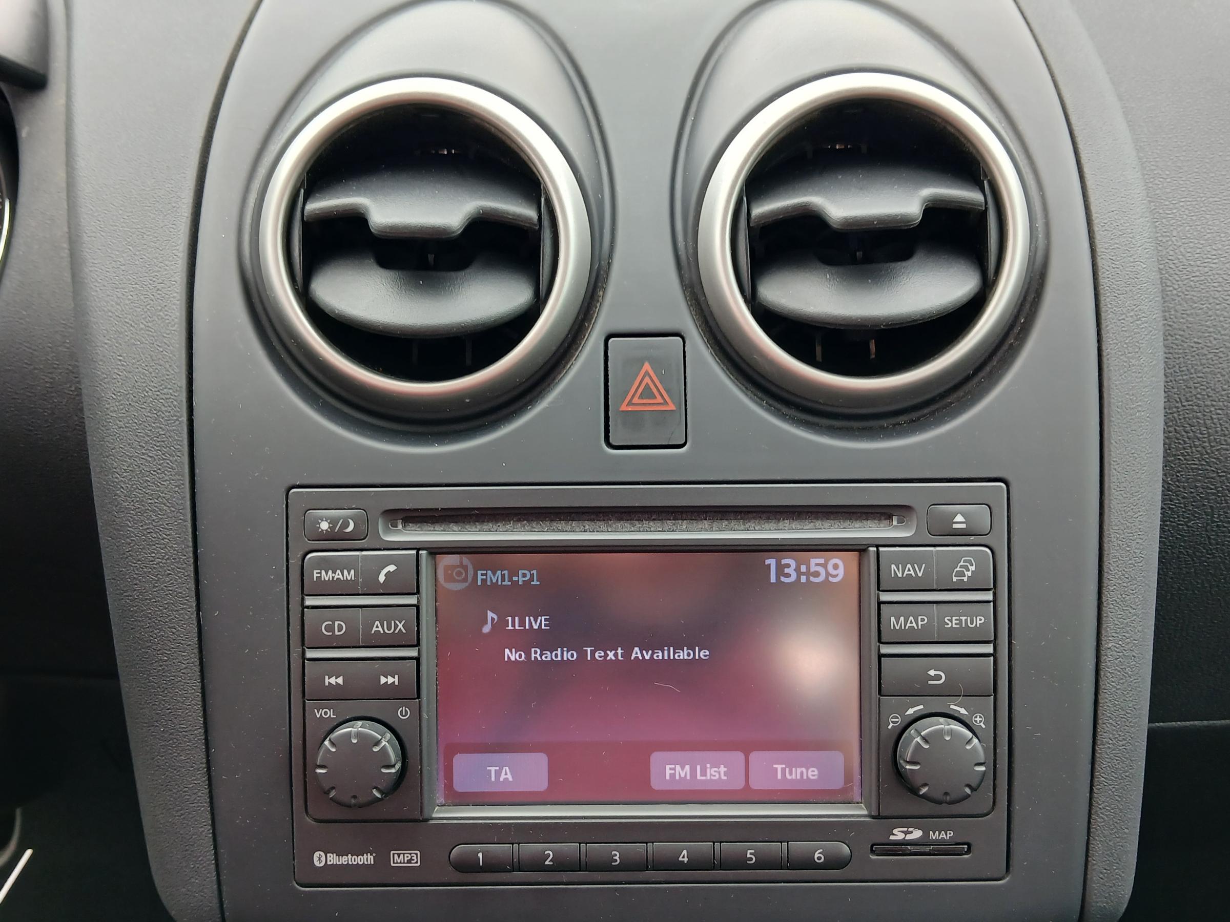 Nissan Qashqai, 2013 - pohled č. 12