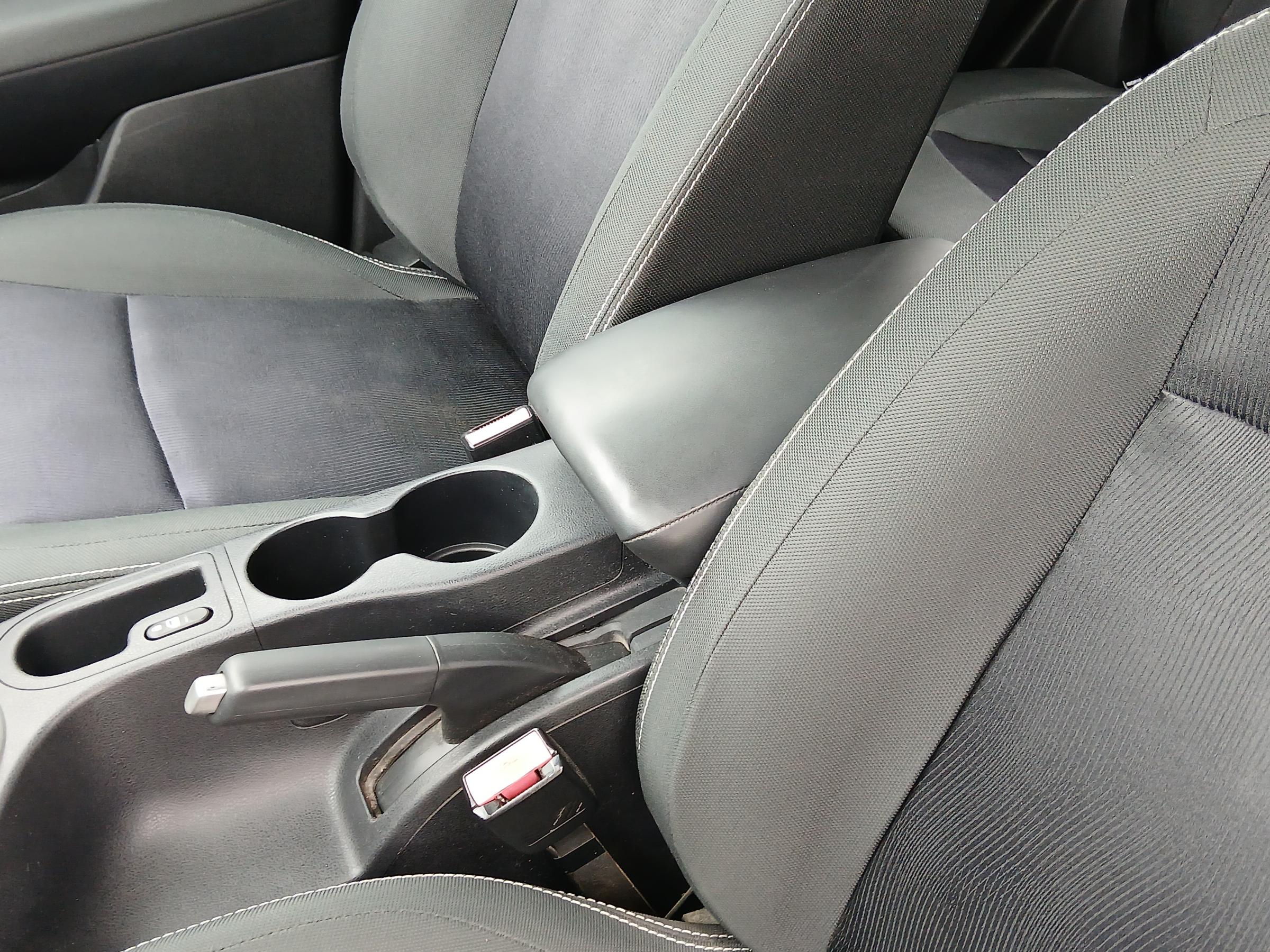 Nissan Qashqai, 2013 - pohled č. 17