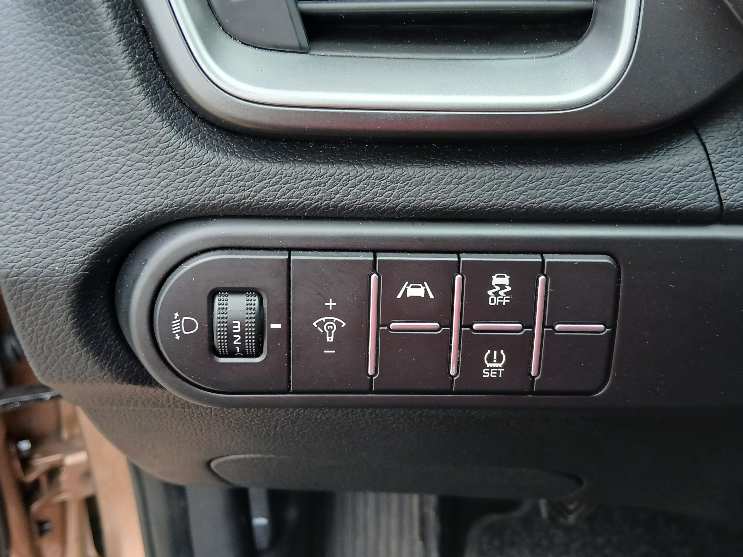 Kia Cee´d, 2022 - pohled č. 12