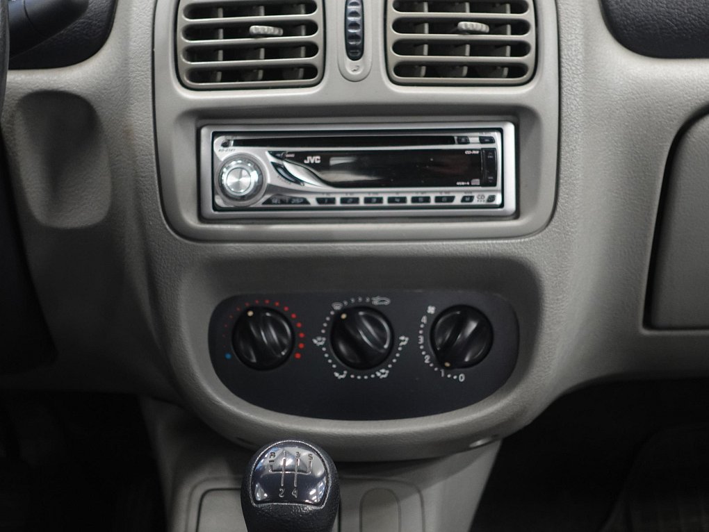 Renault Thalia 1.5 dCi 