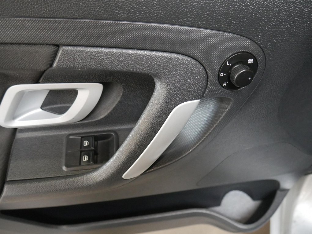 Škoda Fabia II 1.6i 