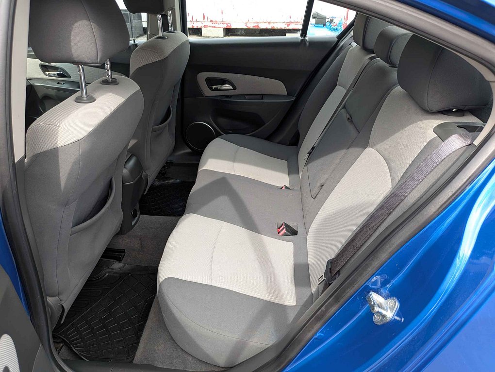 Chevrolet Cruze 1.6i 