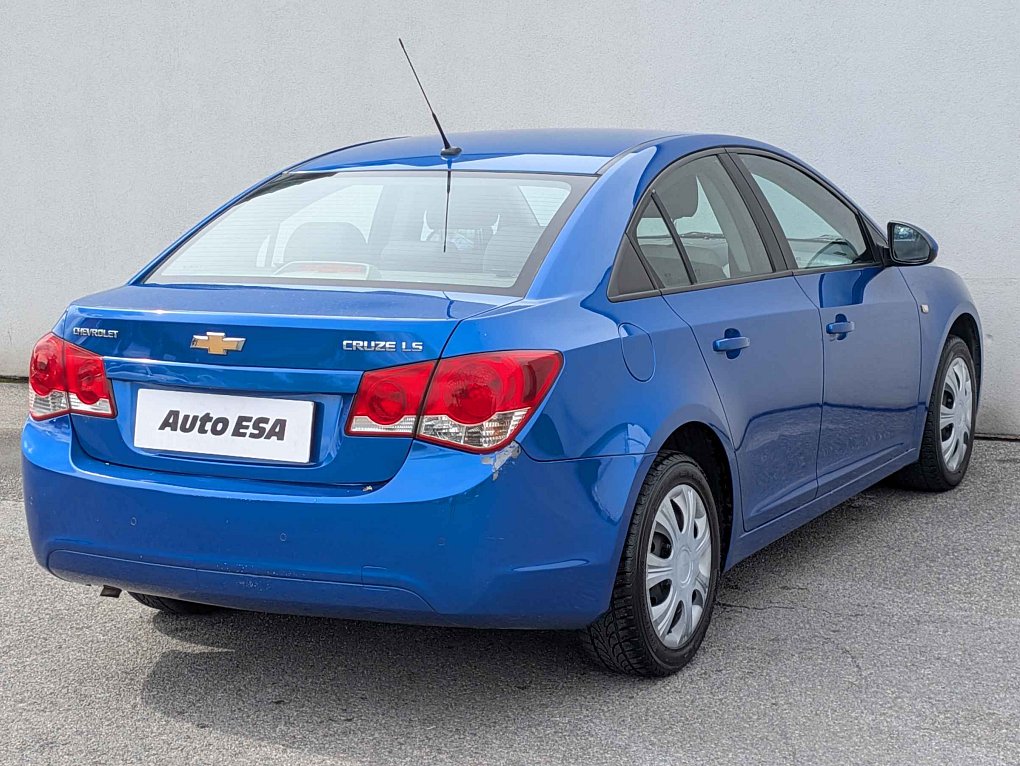 Chevrolet Cruze 1.6i 