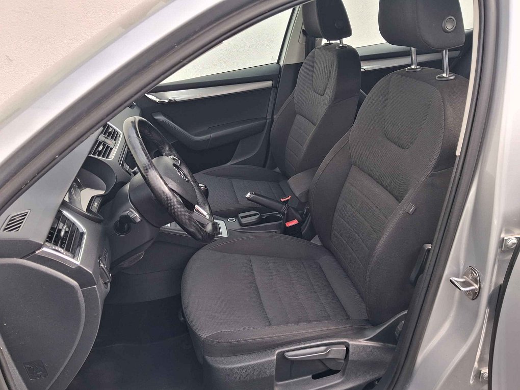Škoda Octavia III 2.0 TDi Elegance