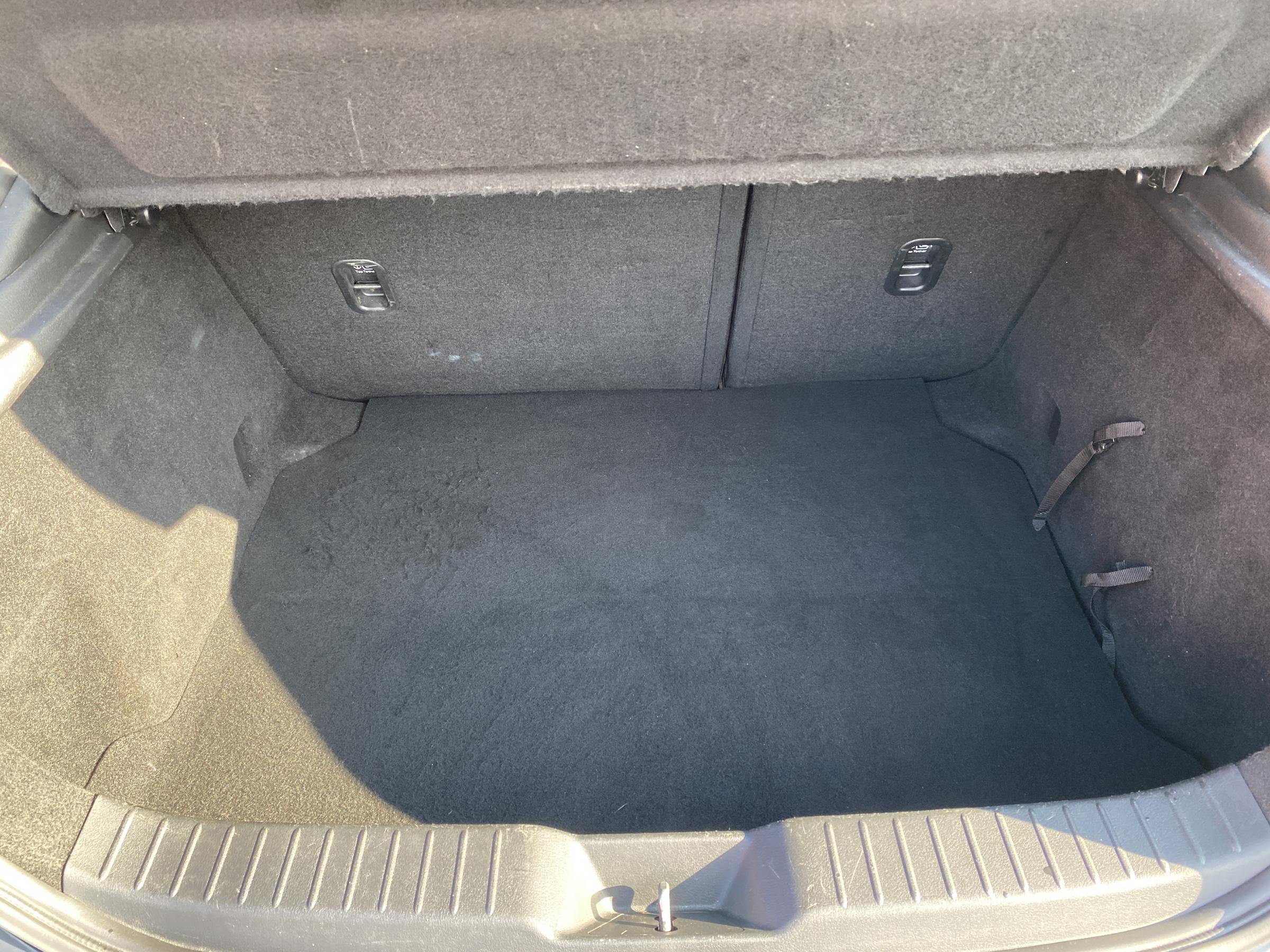 Mazda 3, 2019 - pohled č. 7