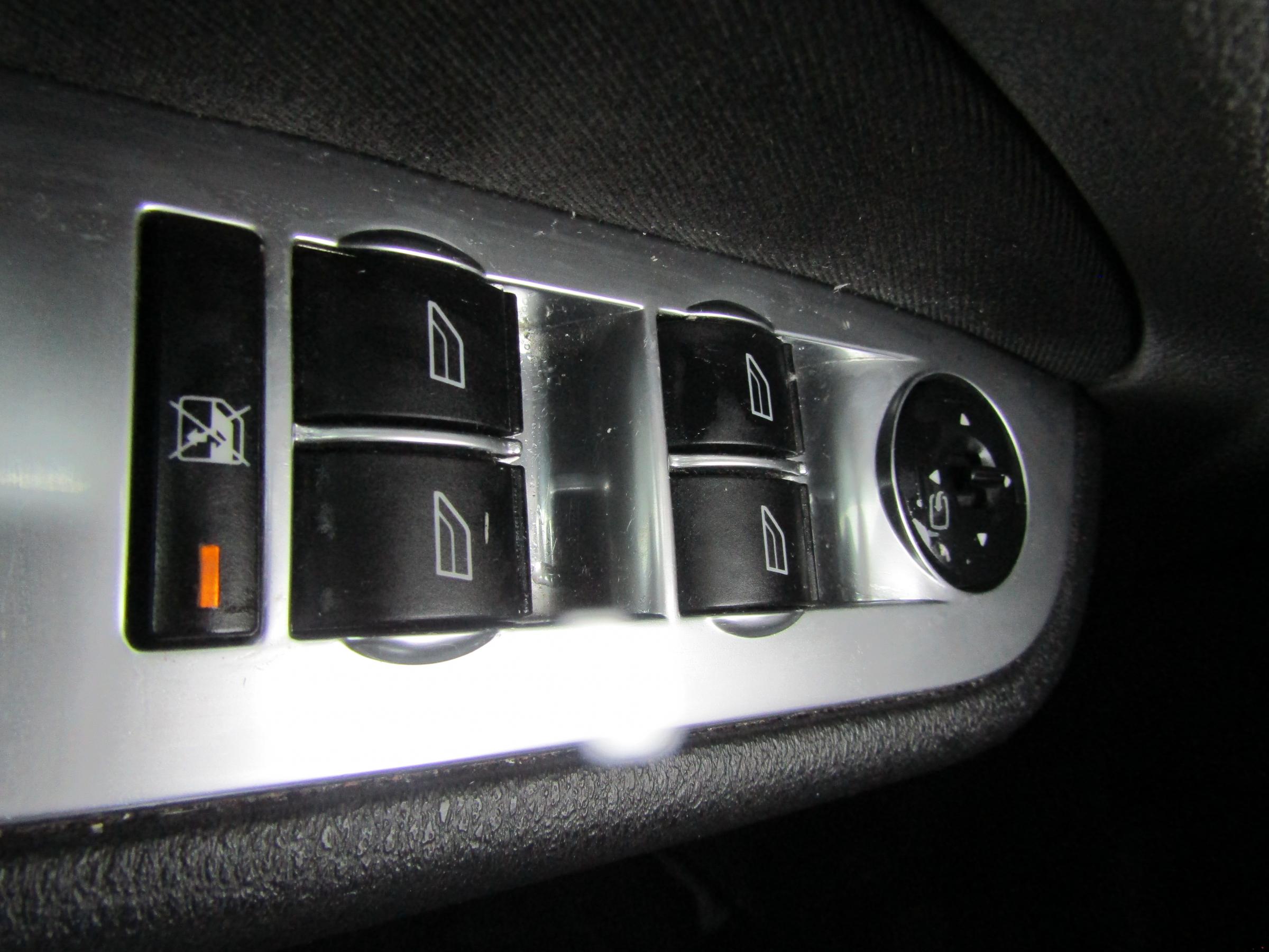 Ford Focus, 2010 - pohled č. 13