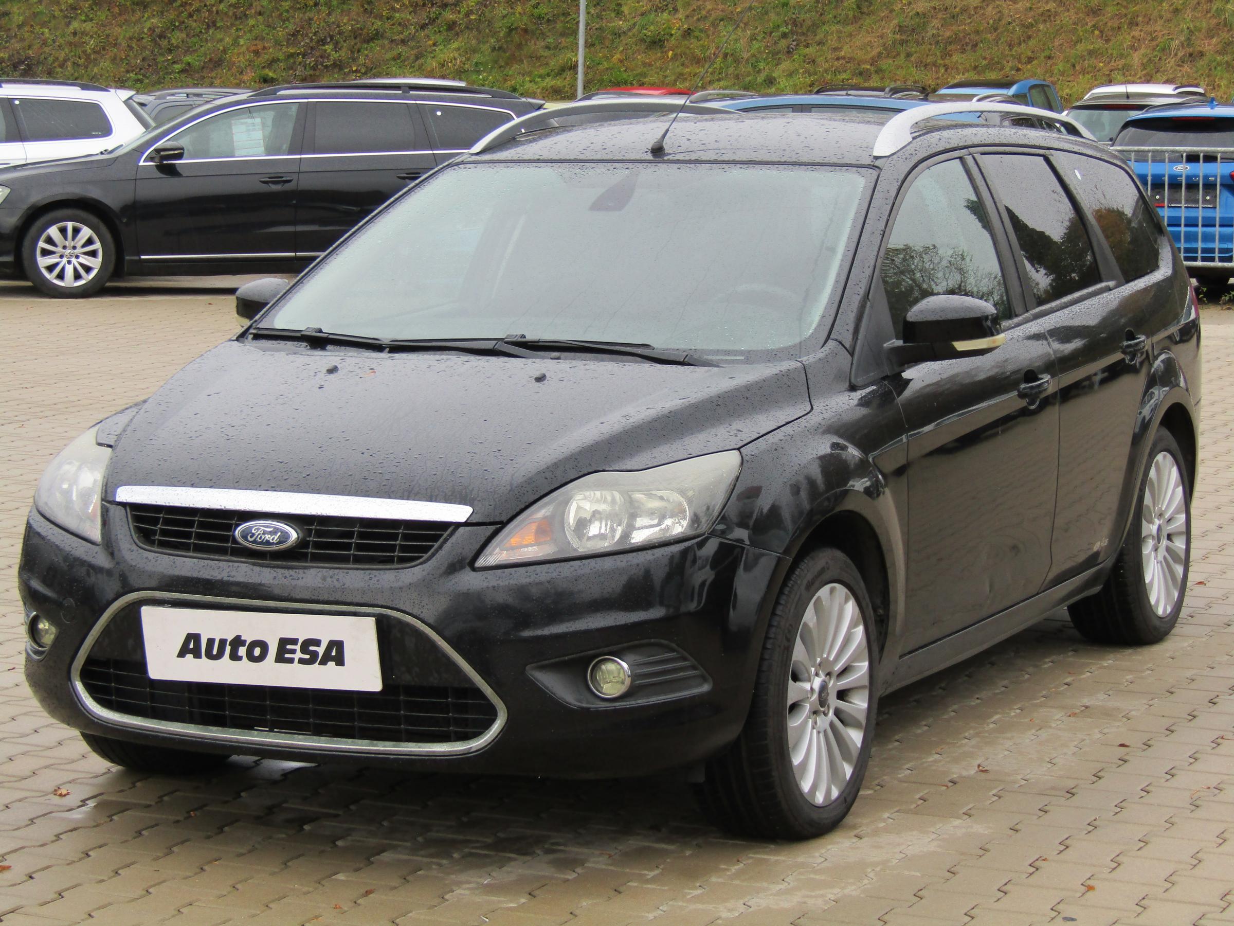 Ford Focus, 2010 - pohled č. 3