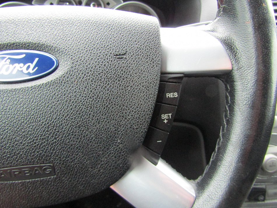 Ford Focus 2.0 i 