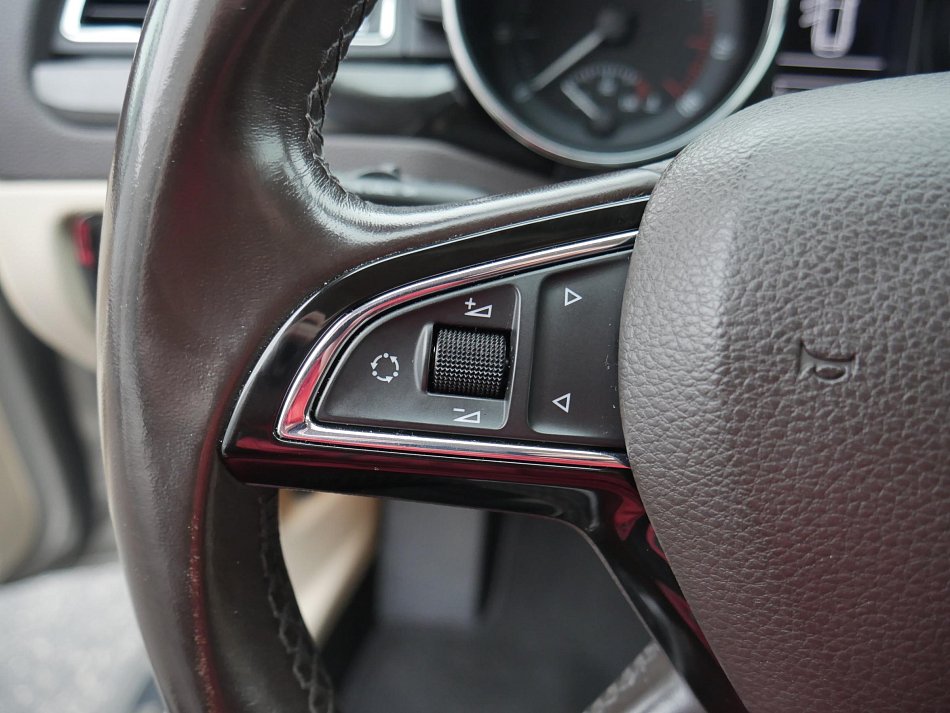 Škoda Superb II 3.6 L&K