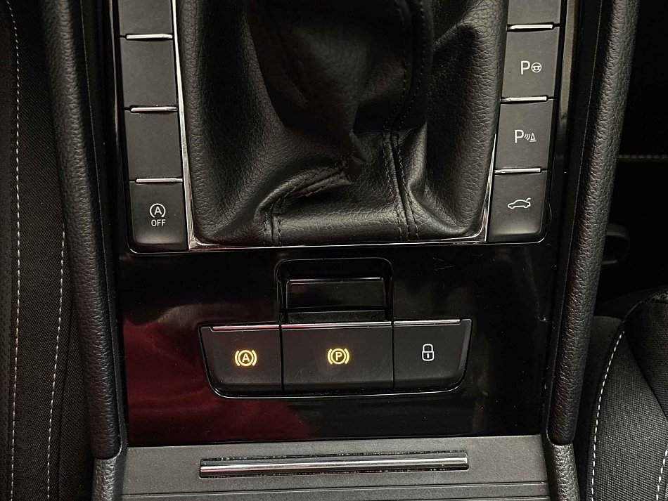 Škoda Superb III 1.4 TSi 