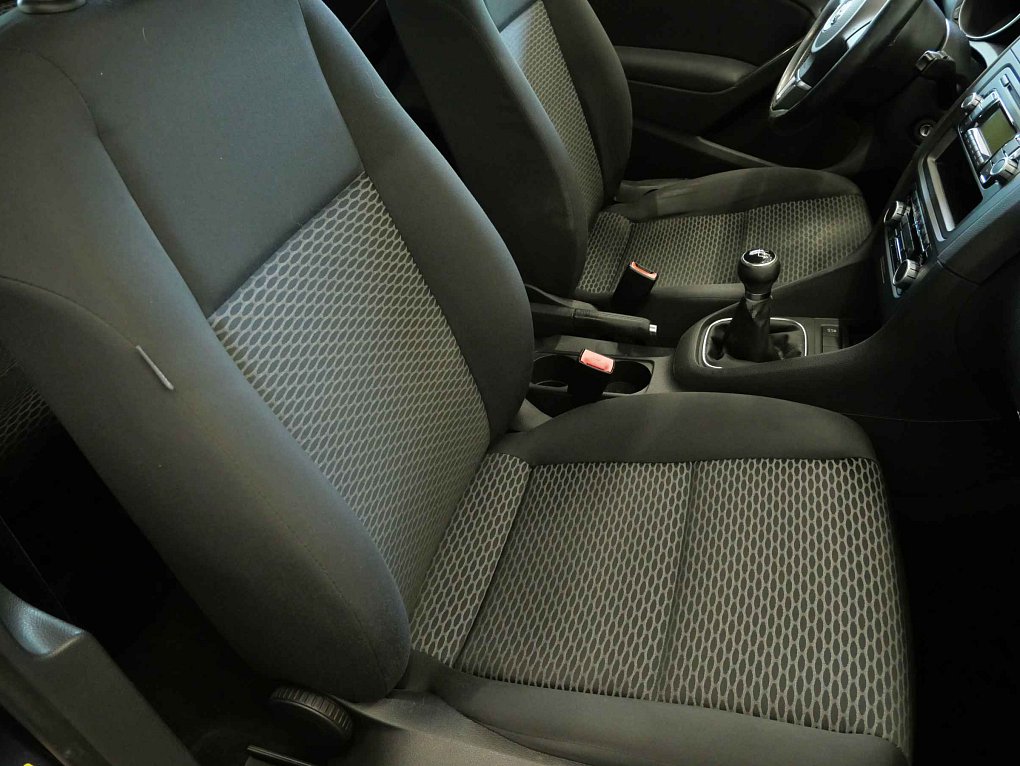 Volkswagen Golf 1.4i 