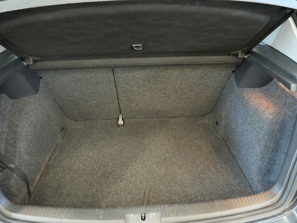 Volkswagen Golf 1.4i 