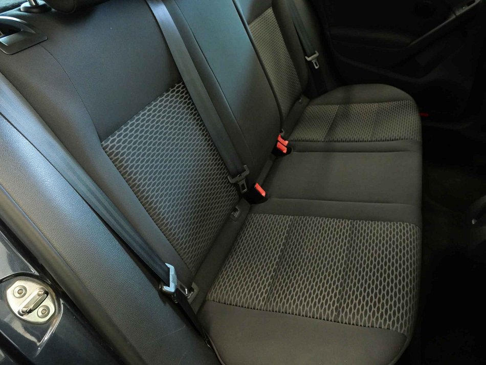 Volkswagen Golf 1.4i 