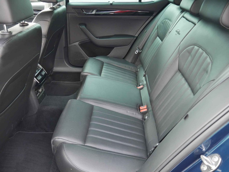 Škoda Superb III 2.0 TSI L&K 4x4