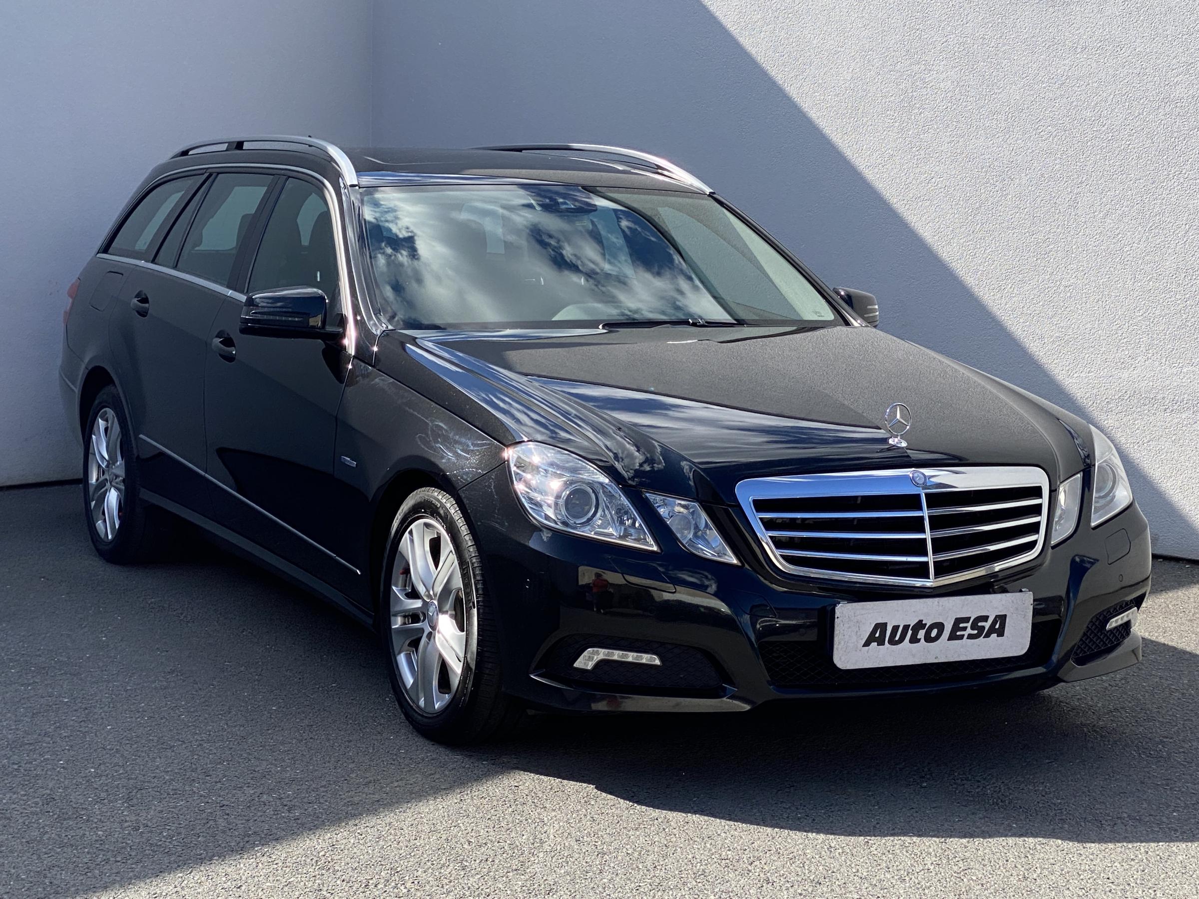 Mercedes-Benz Třída E, 2009 - pohled č. 1