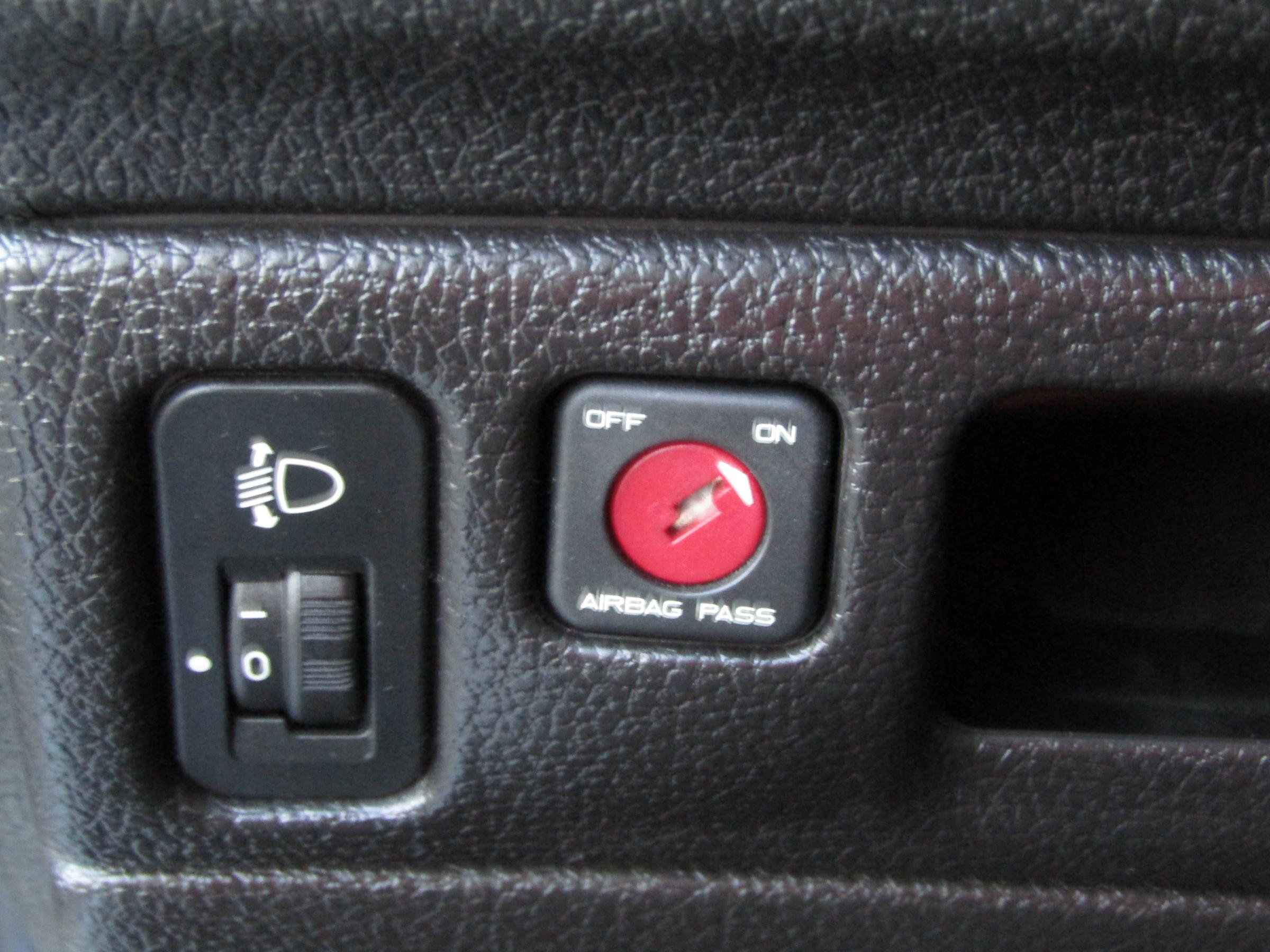 Peugeot 206, 2004 - pohled č. 11