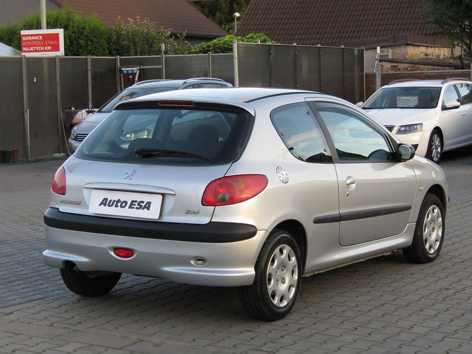 Peugeot 206 1.4i 