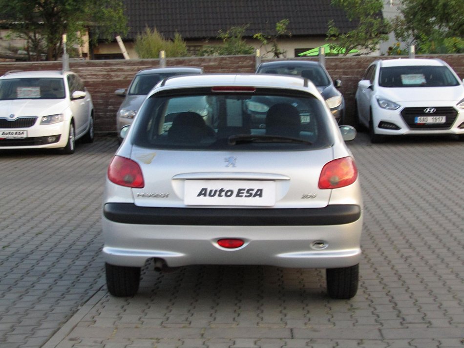 Peugeot 206 1.4i 
