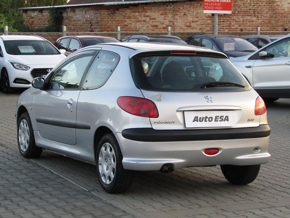 Peugeot 206 1.4i 