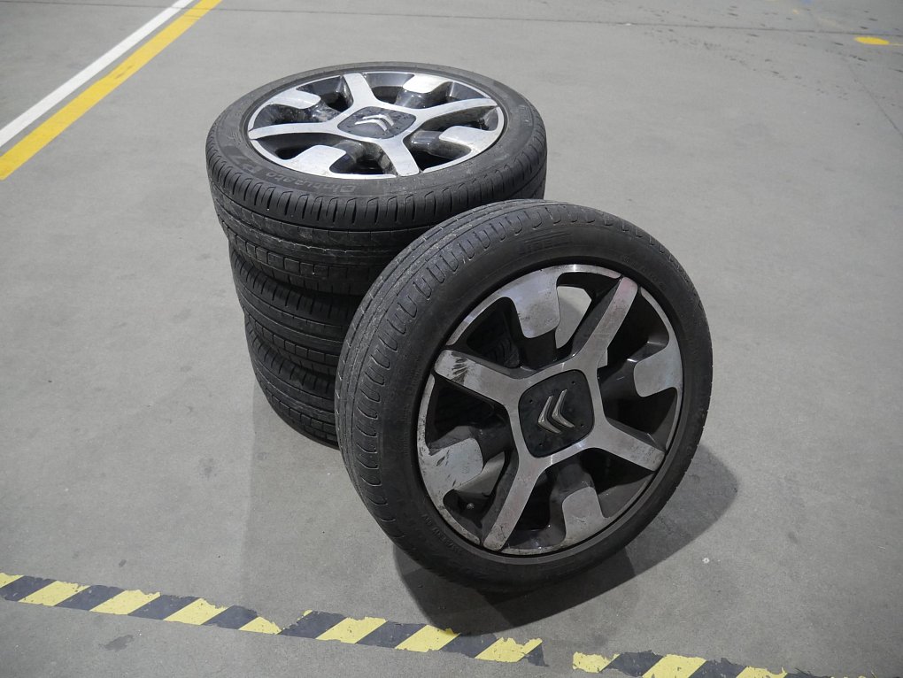 Citroën C4 Cactus 1.2PT 