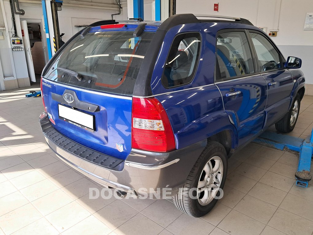 Kia Sportage 2.0 i 