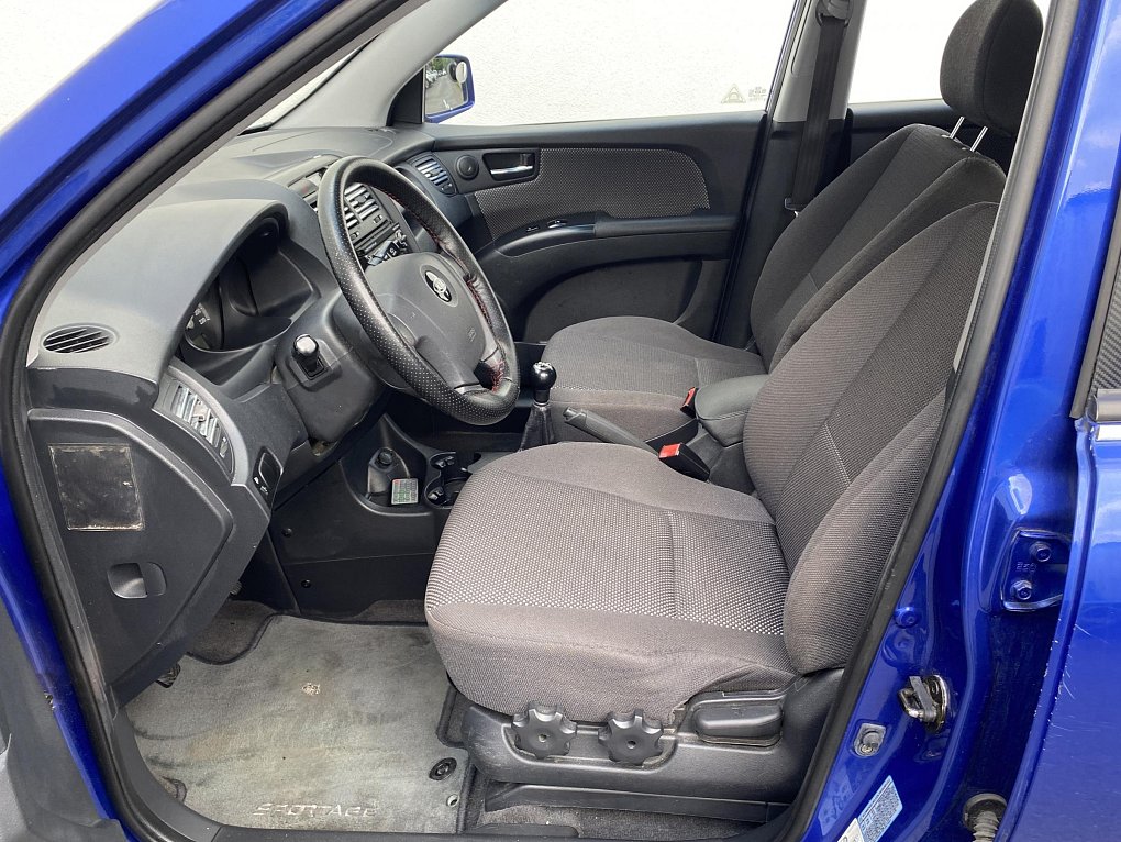 Kia Sportage 2.0 i 