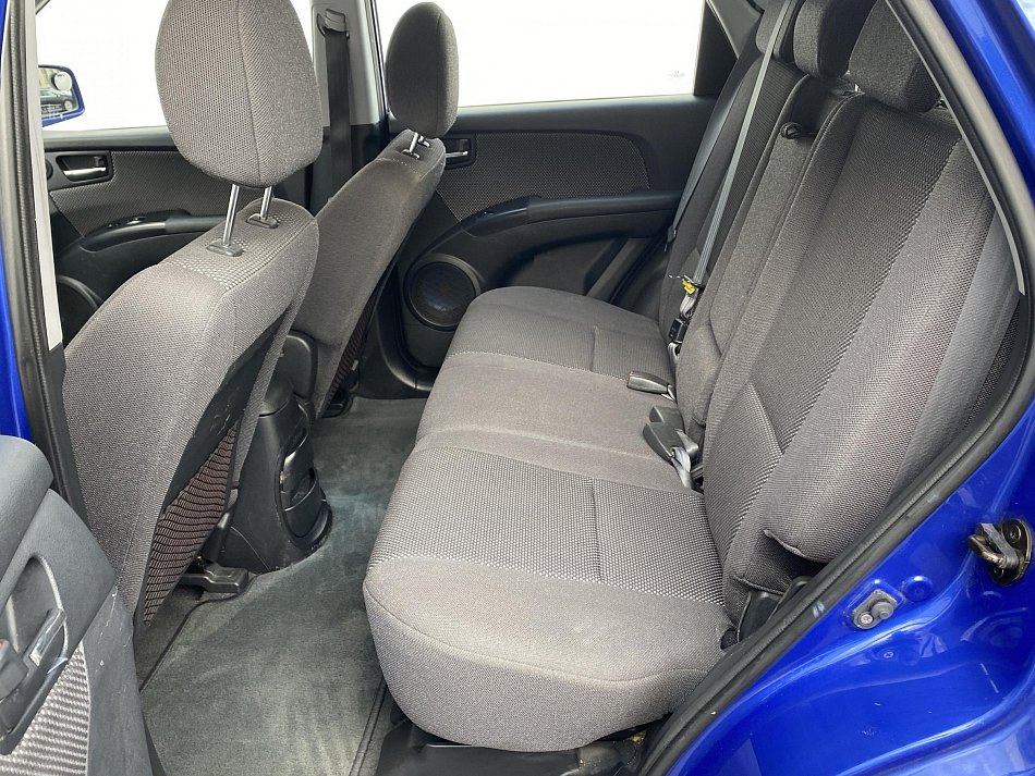Kia Sportage 2.0 i 