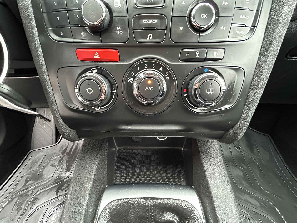 Citroën C4 1.4i 16V 