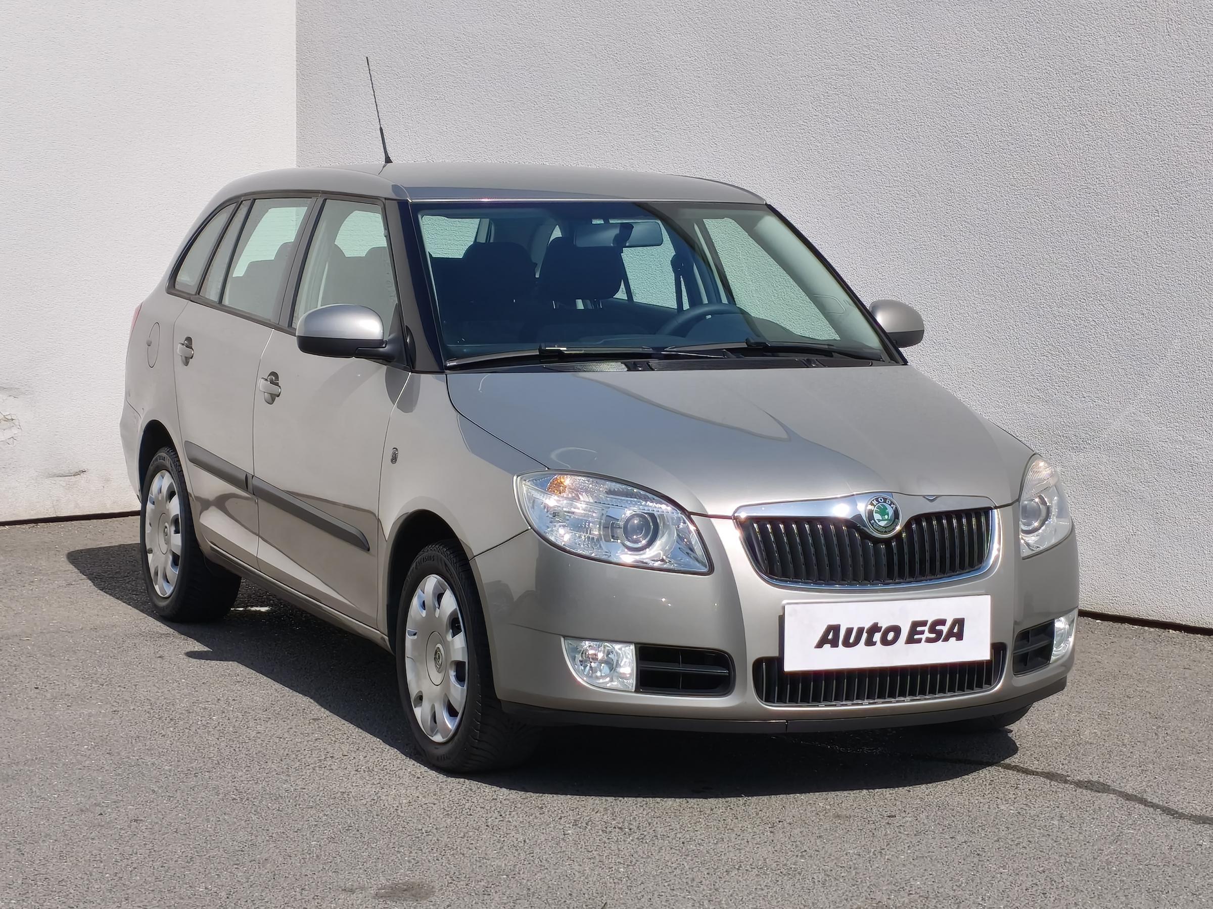 Škoda Fabia II, 2009 - celkový pohled