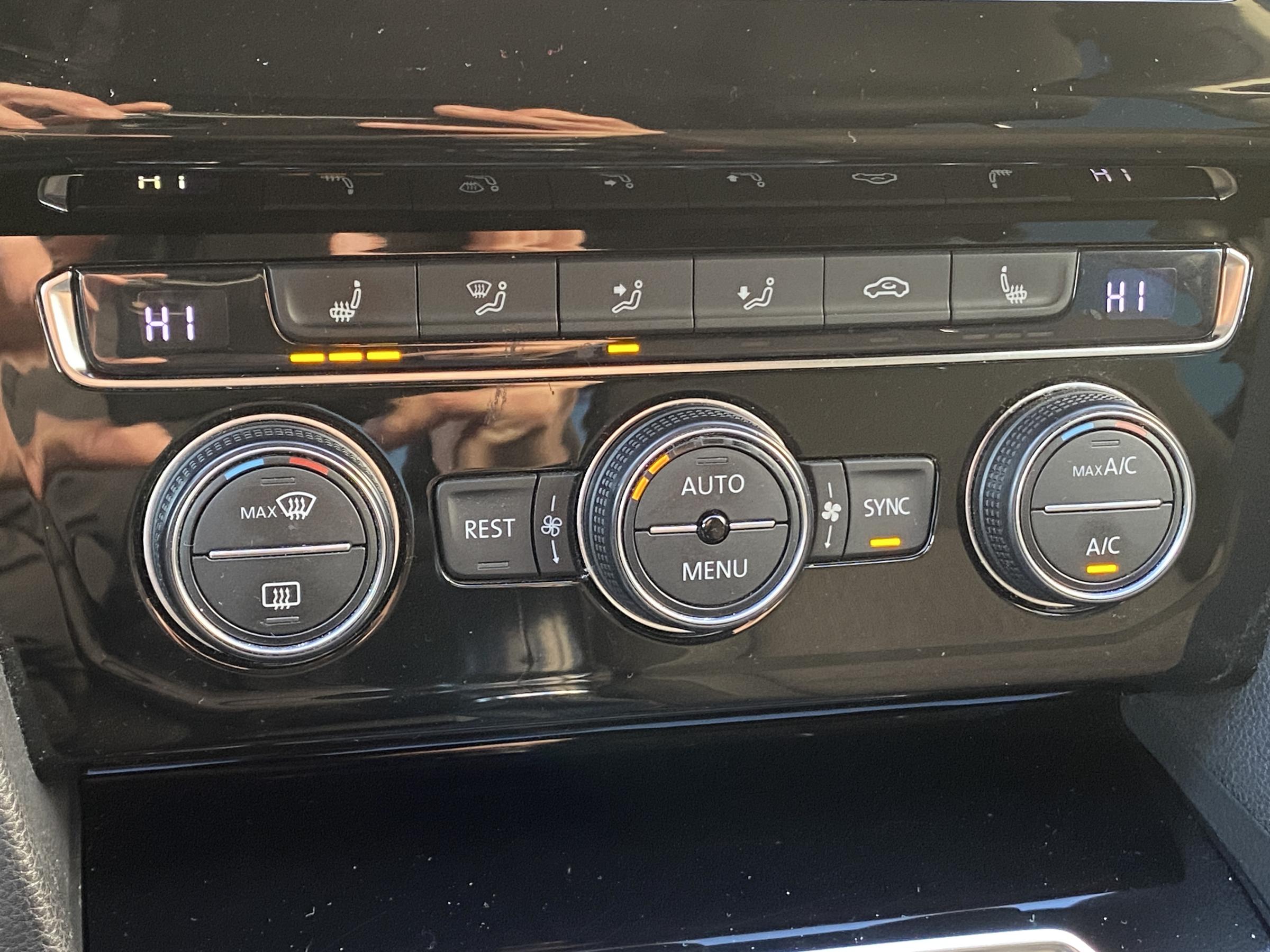 Volkswagen Passat, 2016 - pohled č. 16