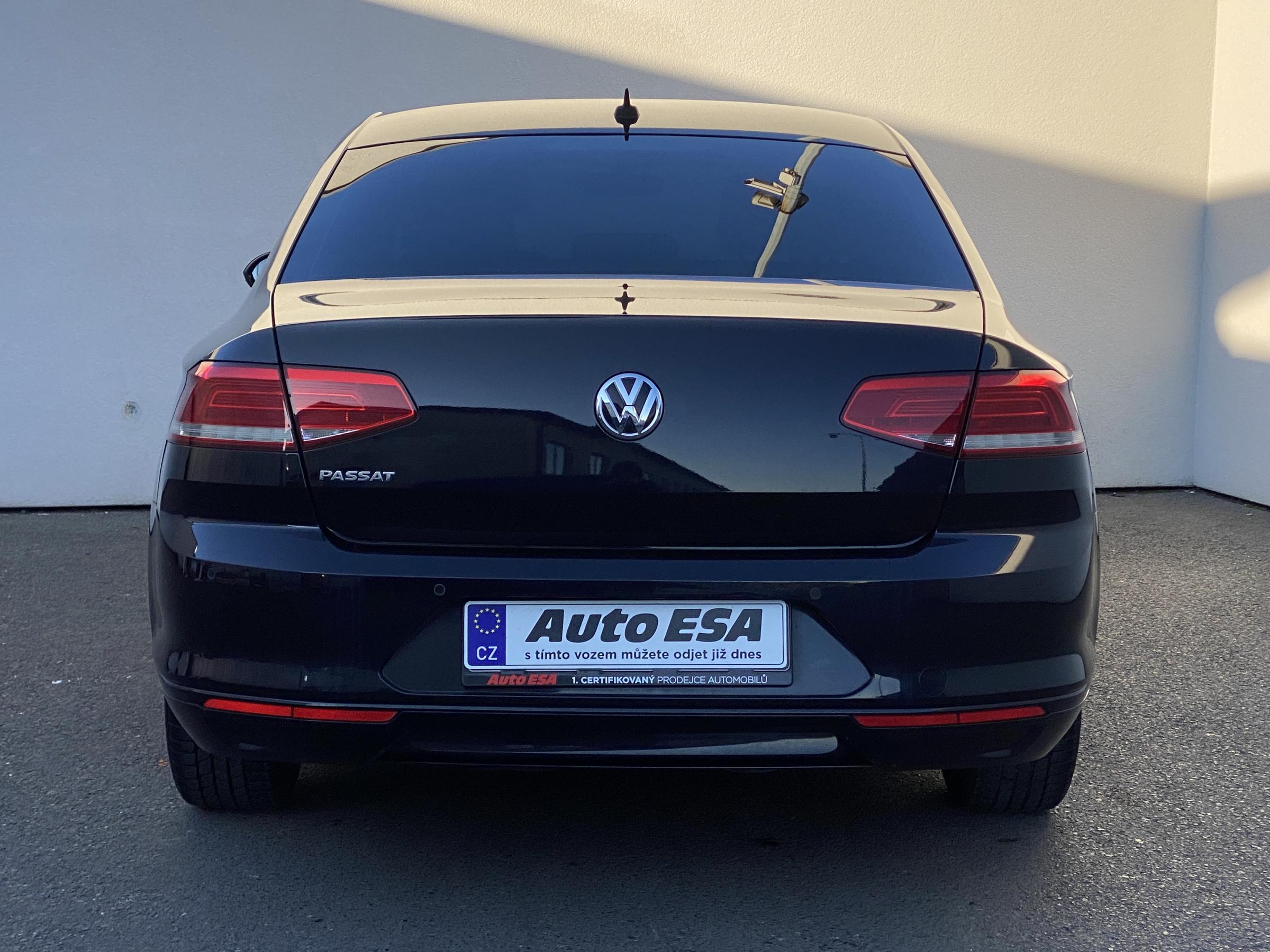 Volkswagen Passat, 2016 - pohled č. 5