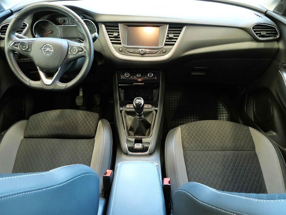 Opel Grandland X 1.2T 