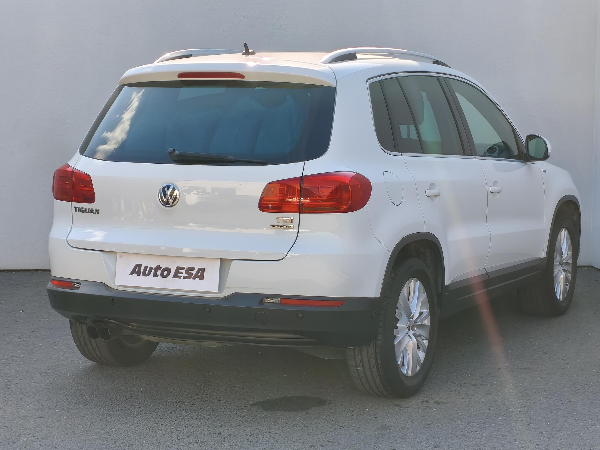 Volkswagen Tiguan, 2014 - pohled č. 4