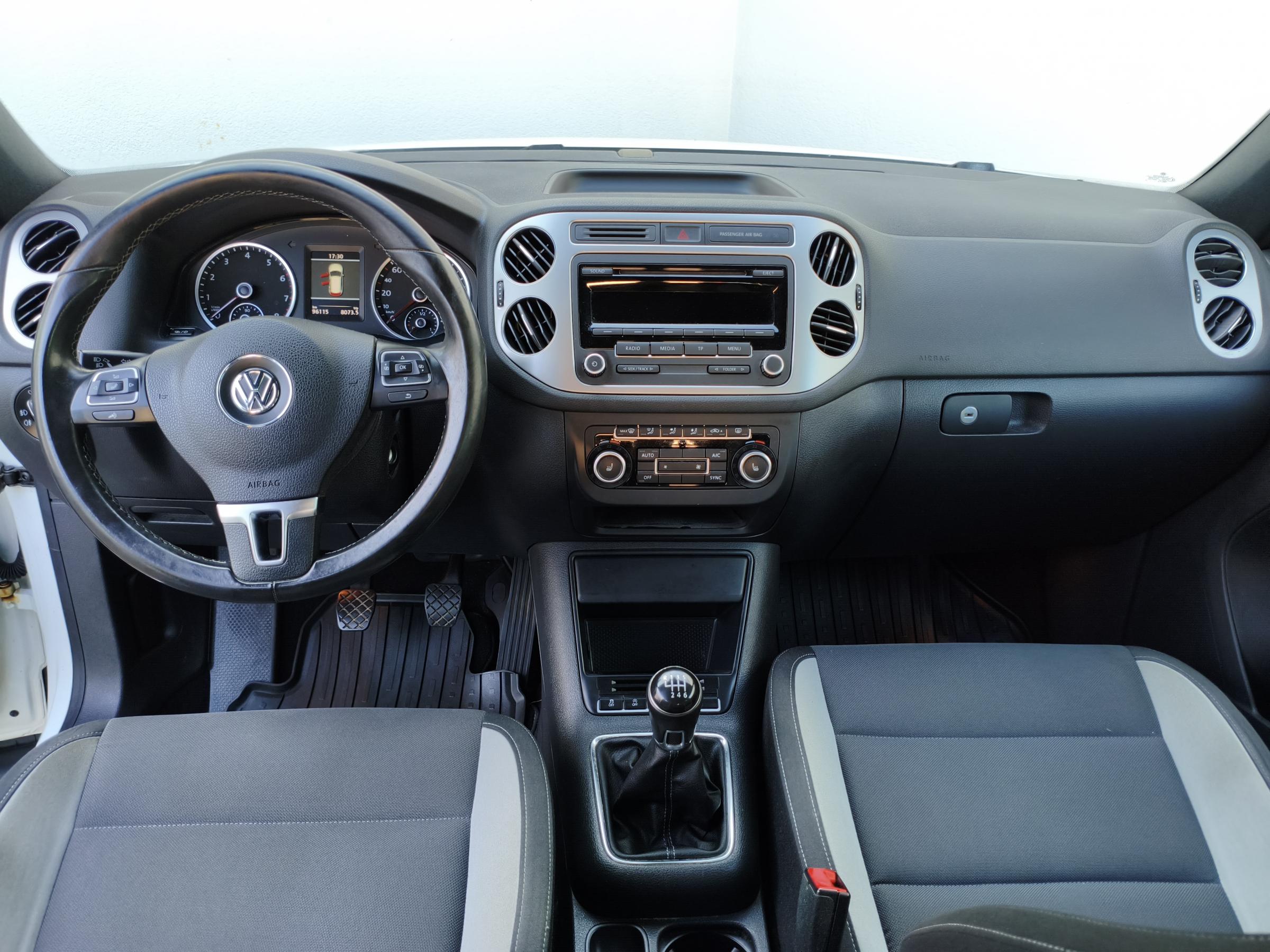 Volkswagen Tiguan, 2014 - pohled č. 8