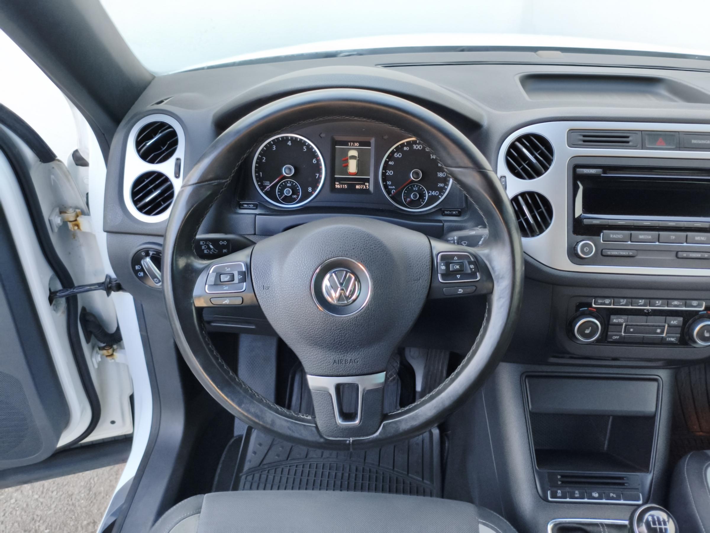 Volkswagen Tiguan, 2014 - pohled č. 9