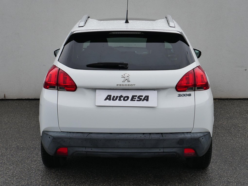 Peugeot 2008 1.2 PT Active