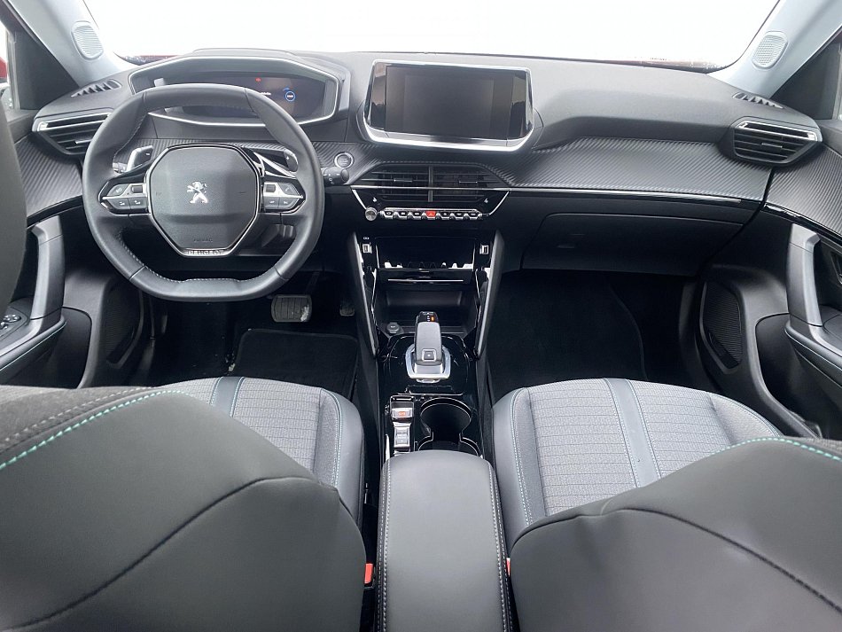 Peugeot 2008 1.2 PT Allure