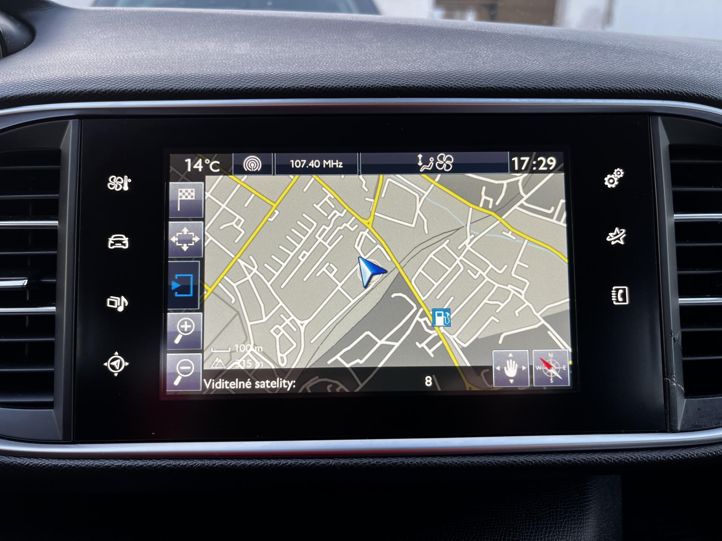 Peugeot 308, 2017 - pohled č. 11