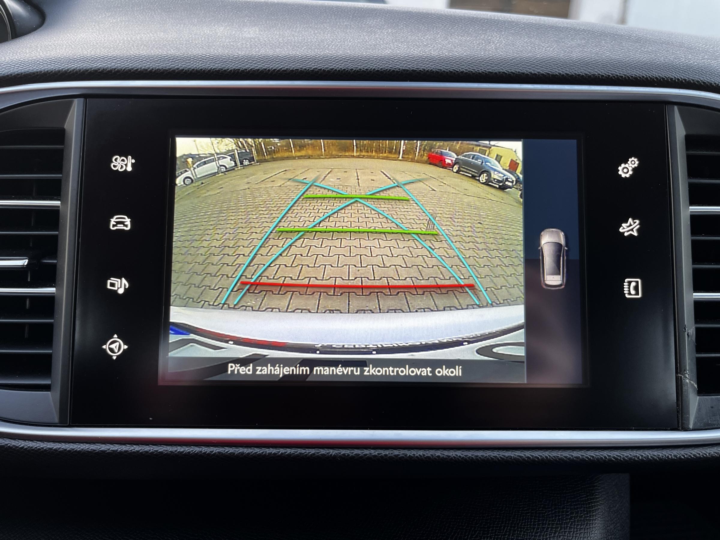 Peugeot 308, 2017 - pohled č. 14