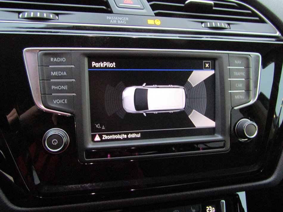 Volkswagen Touran 1.6TDi 