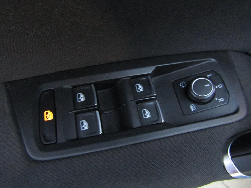 Volkswagen Touran 1.6TDi 