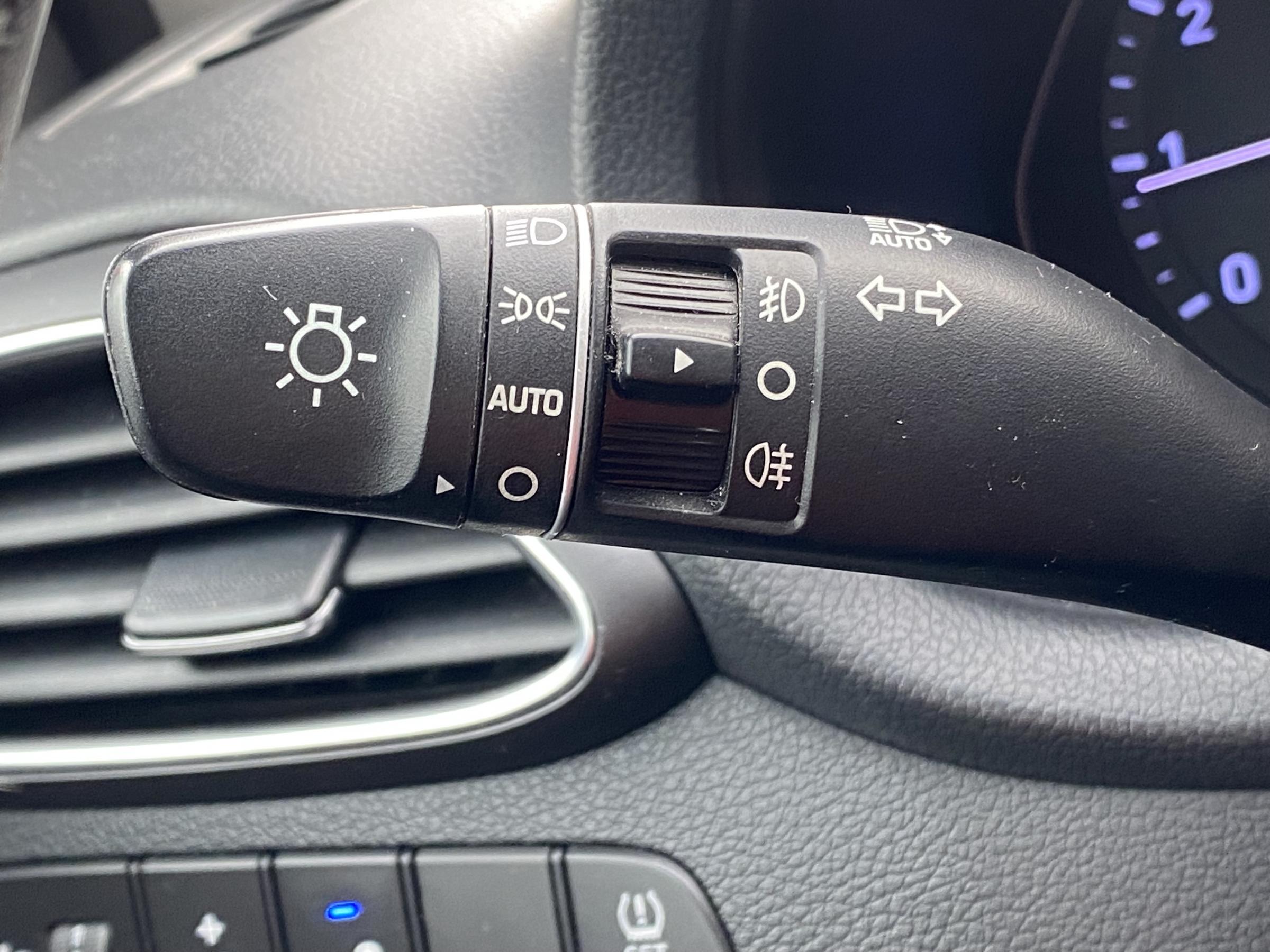 Hyundai i30, 2020 - pohled č. 13