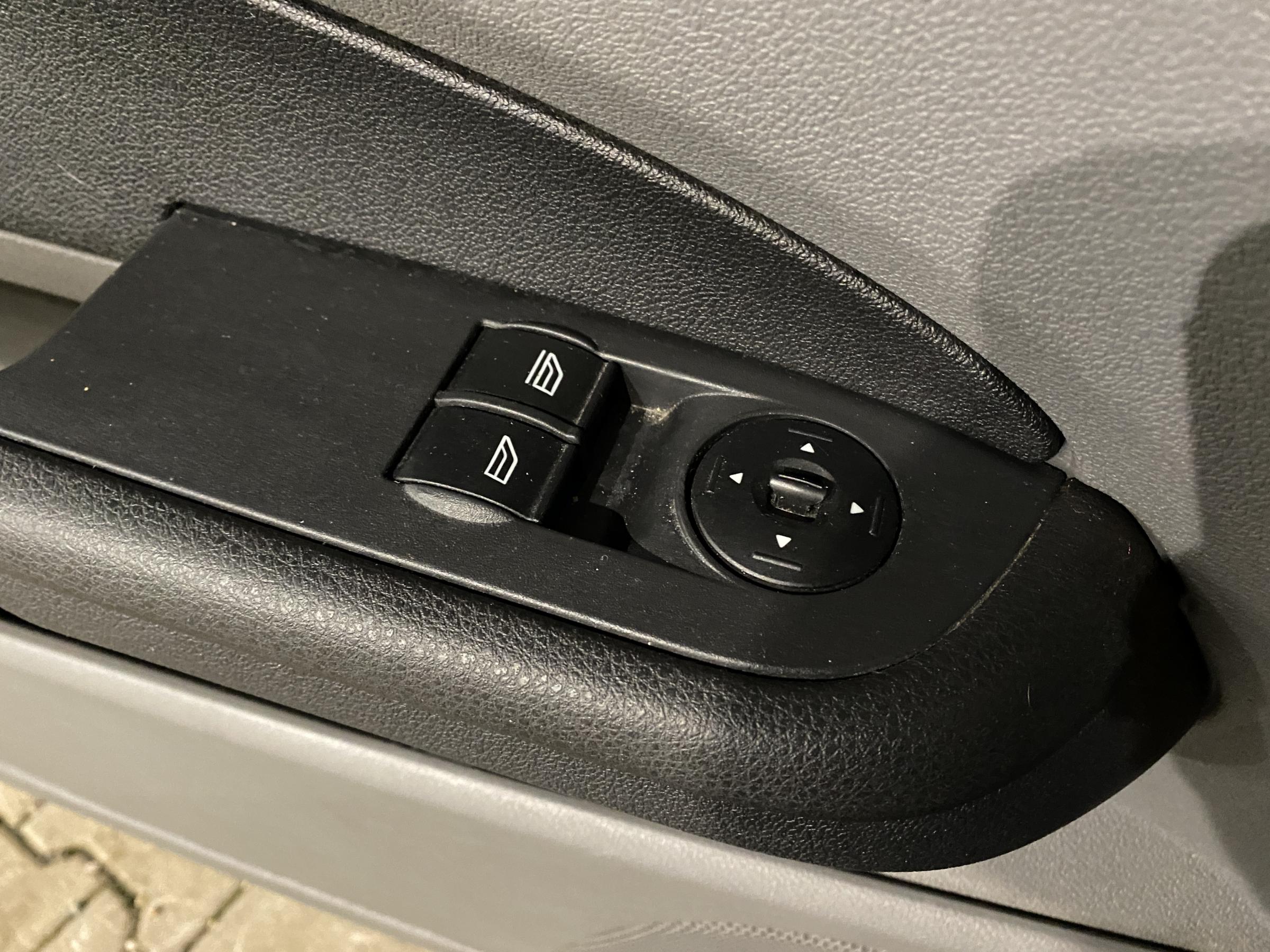 Ford Focus, 2009 - pohled č. 11